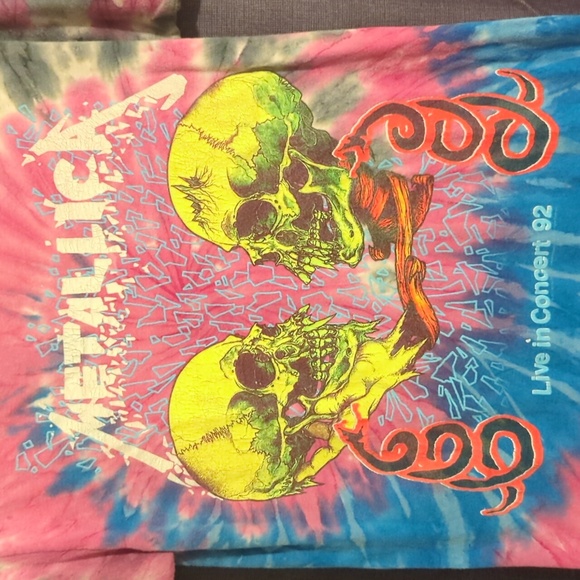 METALLICA Live In Concert 92 graphic tee - Picture 3 of 6